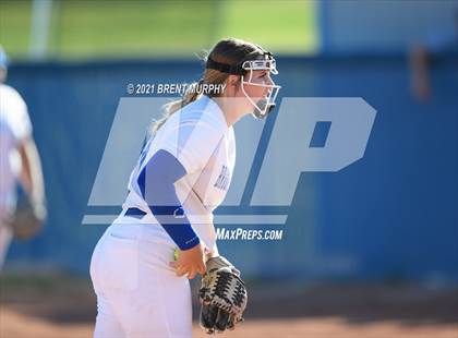 Thumbnail 1 in Fossil Ridge @ Broomfield photogallery.