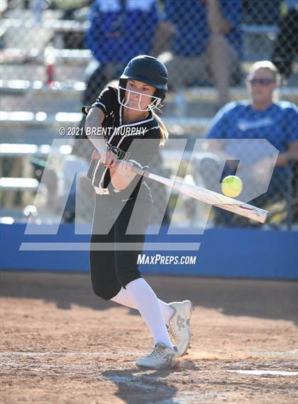 Thumbnail 3 in Fossil Ridge @ Broomfield photogallery.
