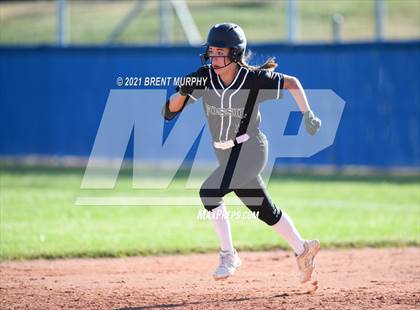 Thumbnail 1 in Fossil Ridge @ Broomfield photogallery.