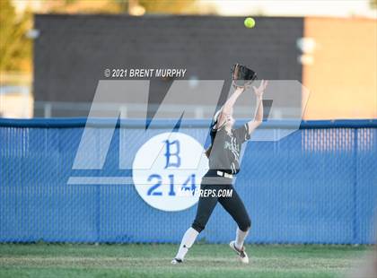 Thumbnail 1 in Fossil Ridge @ Broomfield photogallery.