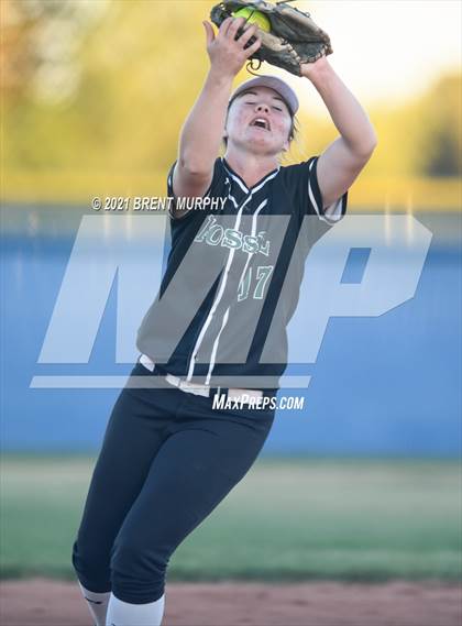 Thumbnail 3 in Fossil Ridge @ Broomfield photogallery.