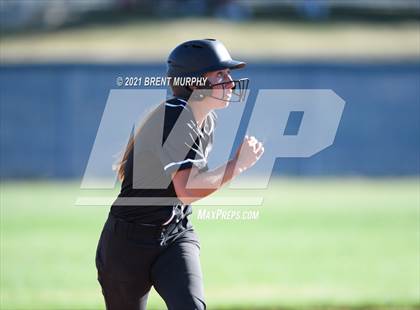Thumbnail 3 in Fossil Ridge @ Broomfield photogallery.