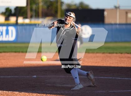 Thumbnail 2 in Fossil Ridge @ Broomfield photogallery.