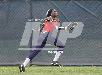 Thumbnail 1 in Hillsboro @ Life Waxahachie photogallery.