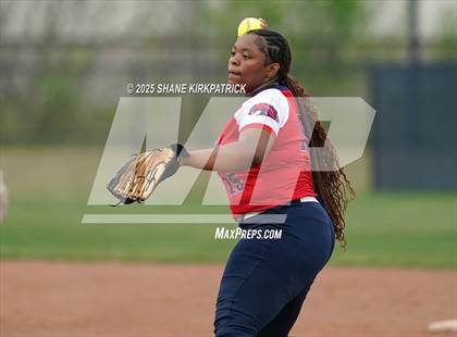 Thumbnail 3 in Hillsboro @ Life Waxahachie photogallery.