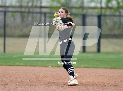 Thumbnail 2 in Hillsboro @ Life Waxahachie photogallery.