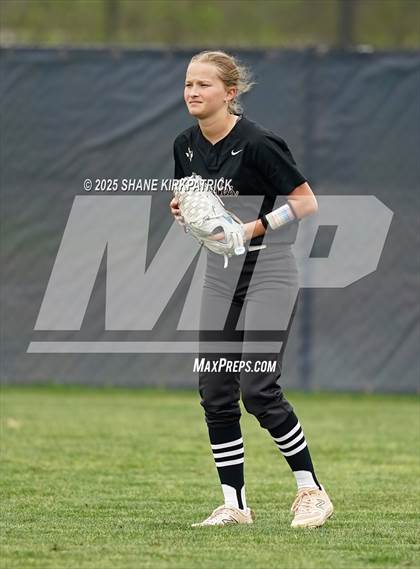 Thumbnail 2 in Hillsboro @ Life Waxahachie photogallery.