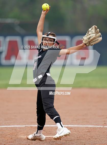 Thumbnail 1 in Hillsboro @ Life Waxahachie photogallery.
