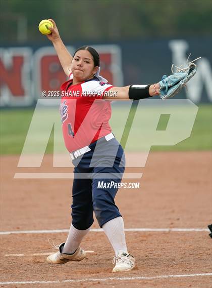 Thumbnail 2 in Hillsboro @ Life Waxahachie photogallery.