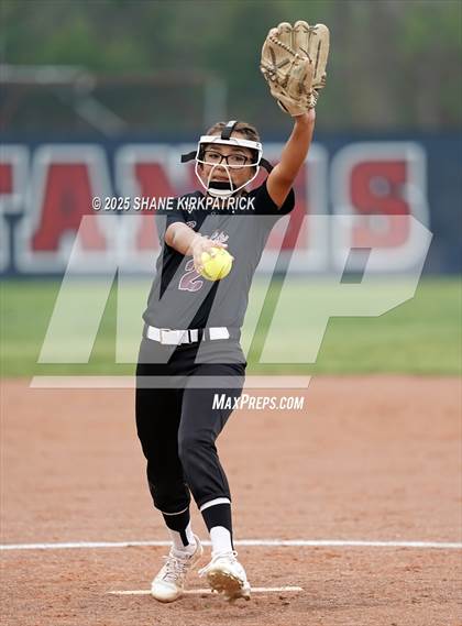 Thumbnail 3 in Hillsboro @ Life Waxahachie photogallery.