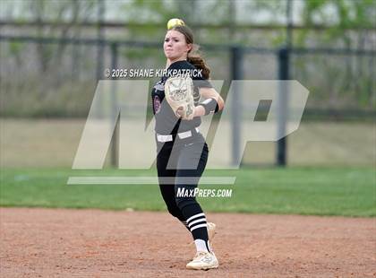 Thumbnail 3 in Hillsboro @ Life Waxahachie photogallery.