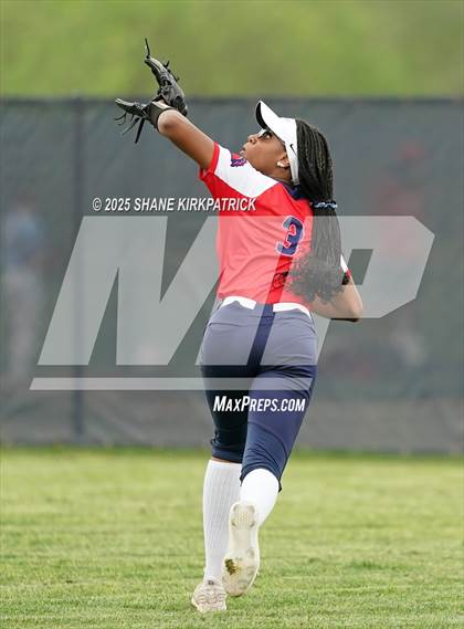 Thumbnail 2 in Hillsboro @ Life Waxahachie photogallery.