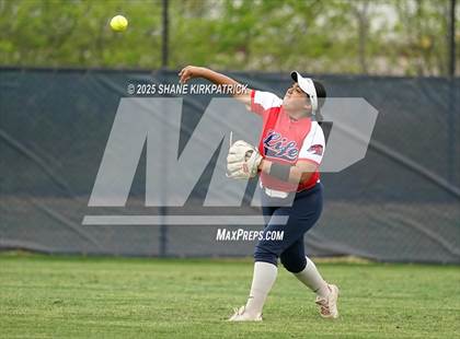 Thumbnail 3 in Hillsboro @ Life Waxahachie photogallery.