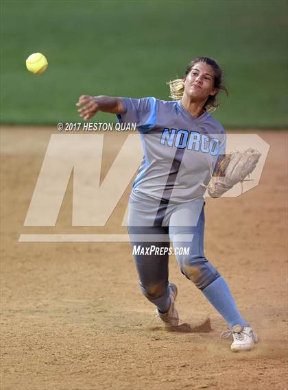 Thumbnail 3 in Los Alamitos vs. Norco (CIF-SS D1 Final) photogallery.