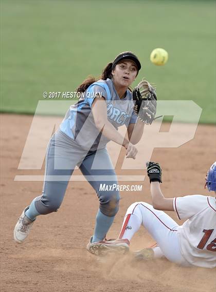 Thumbnail 1 in Los Alamitos vs. Norco (CIF-SS D1 Final) photogallery.