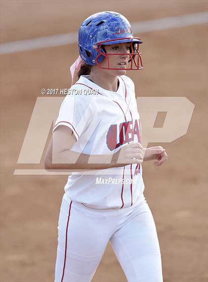 Thumbnail 2 in Los Alamitos vs. Norco (CIF-SS D1 Final) photogallery.