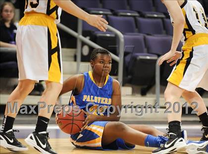 Thumbnail 2 in Saguaro vs. Palo Verde (AIA D2 Quarterfinals) photogallery.