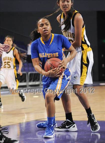 Thumbnail 1 in Saguaro vs. Palo Verde (AIA D2 Quarterfinals) photogallery.