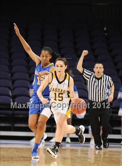 Thumbnail 1 in Saguaro vs. Palo Verde (AIA D2 Quarterfinals) photogallery.