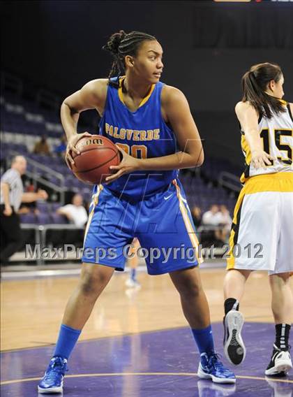 Thumbnail 2 in Saguaro vs. Palo Verde (AIA D2 Quarterfinals) photogallery.