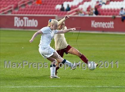 Thumbnail 1 in Brighton vs Viewmont (5A Final) photogallery.