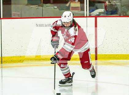 Thumbnail 2 in North Yarmouth Academy vs. Phillips Exeter Academy (Exeter Invitational) photogallery.