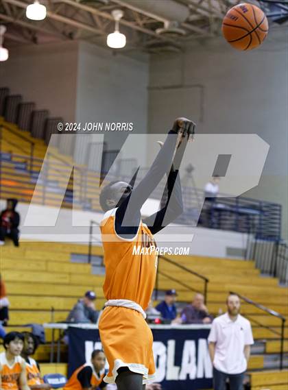 Thumbnail 2 in Fort Wayne Northrop @ Woodlan photogallery.
