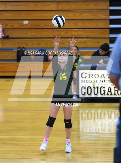Thumbnail 3 in White Oak @ Croatan photogallery.