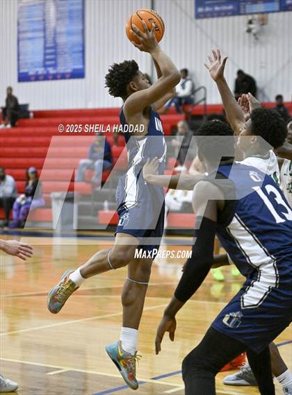 Thumbnail 1 in Tampa Catholic vs University Christian. (SunBash Tourney) photogallery.
