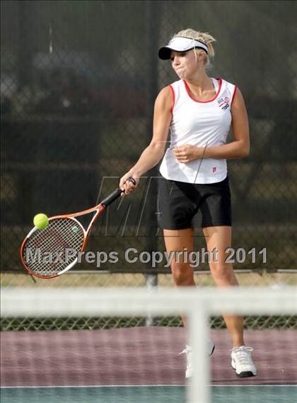 Thumbnail 3 in Triad @ Highland photogallery.