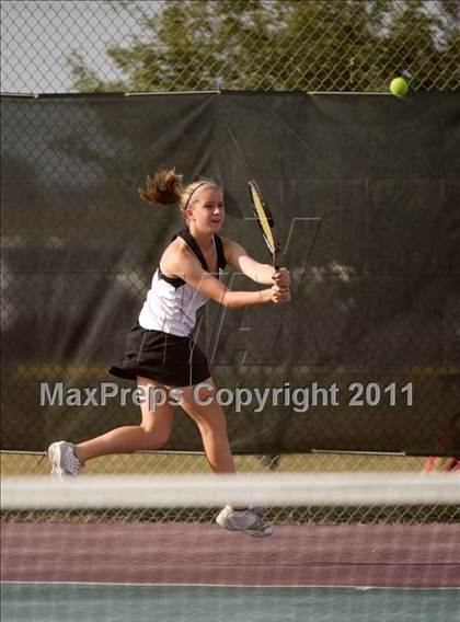 Thumbnail 3 in Triad @ Highland photogallery.