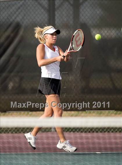 Thumbnail 3 in Triad @ Highland photogallery.