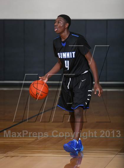 Thumbnail 2 in Mansfield Summit vs Kingwood (McDonald's Texas Invitational) photogallery.