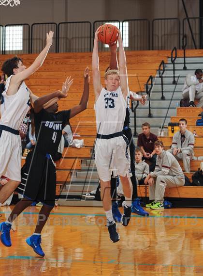 Thumbnail 3 in Mansfield Summit vs Kingwood (McDonald's Texas Invitational) photogallery.