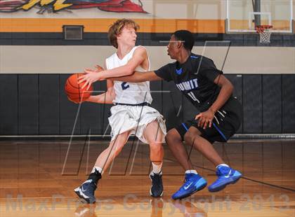 Thumbnail 1 in Mansfield Summit vs Kingwood (McDonald's Texas Invitational) photogallery.