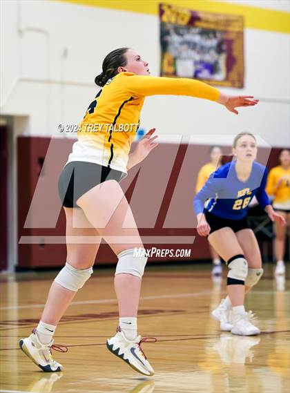 Thumbnail 3 in Honeoye Falls-Lima @ Mendon photogallery.