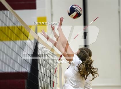 Thumbnail 1 in Honeoye Falls-Lima @ Mendon photogallery.