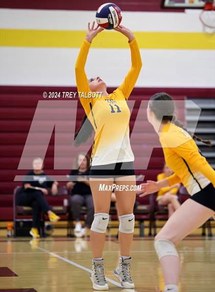 Thumbnail 3 in Honeoye Falls-Lima @ Mendon photogallery.