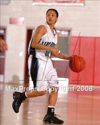 Thumbnail 3 in Lincoln vs. Sheldon (Section Playoffs) photogallery.