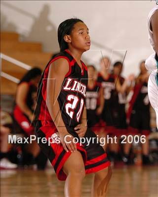 Thumbnail 3 in Lincoln vs. Sheldon (Section Playoffs) photogallery.