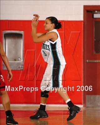 Thumbnail 3 in Lincoln vs. Sheldon (Section Playoffs) photogallery.