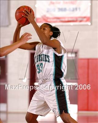 Thumbnail 1 in Lincoln vs. Sheldon (Section Playoffs) photogallery.