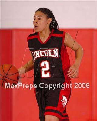 Thumbnail 2 in Lincoln vs. Sheldon (Section Playoffs) photogallery.