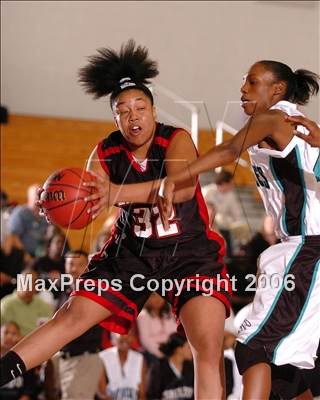 Thumbnail 2 in Lincoln vs. Sheldon (Section Playoffs) photogallery.