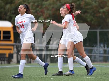 Thumbnail 2 in Taft @ Jay photogallery.