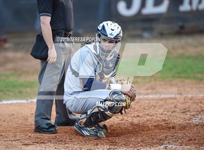 Thumbnail 3 in Spartanburg @ Mann (SCHSL AAAAA District 1 Playoff, Game 1) photogallery.