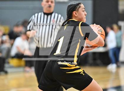 Thumbnail 3 in Thompson Valley vs Green Mountain photogallery.