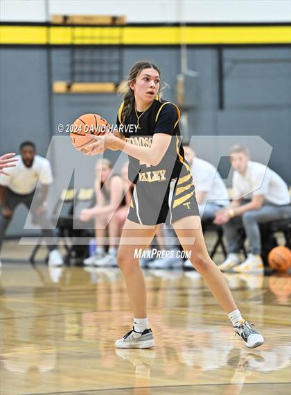 Thumbnail 1 in Thompson Valley vs Green Mountain photogallery.