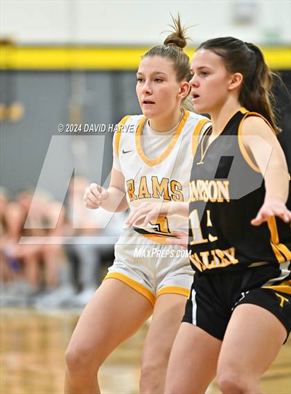 Thumbnail 2 in Thompson Valley vs Green Mountain photogallery.