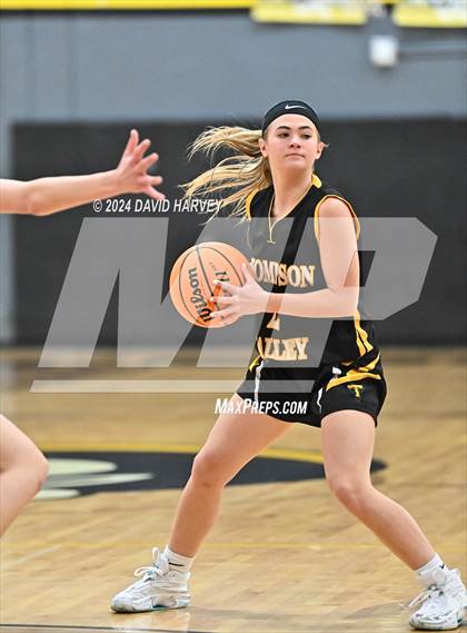 Thumbnail 1 in Thompson Valley vs Green Mountain photogallery.